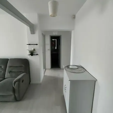 Ultracentral Ploiesti Apartment-Free Private Parking Extérieur photo