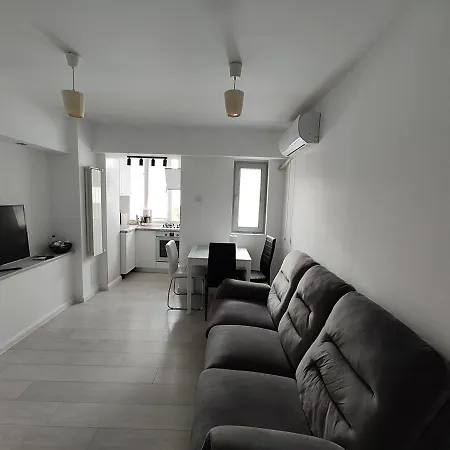 Ultracentral Ploiesti Apartment-Free Private Parking Extérieur photo