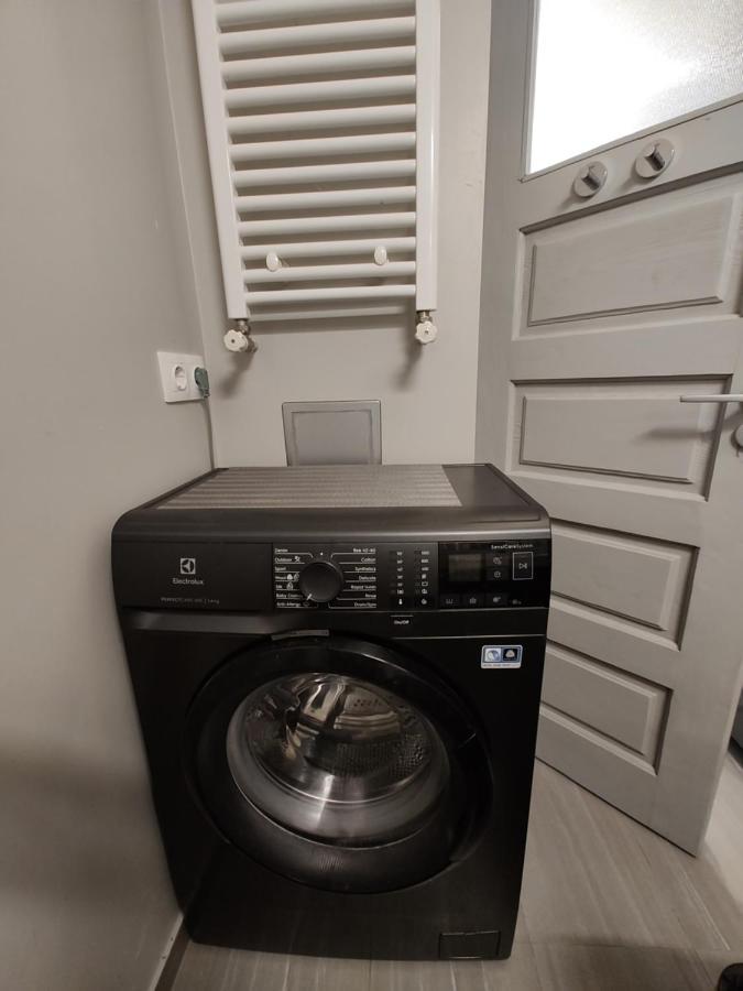 Ultracentral Apartment-free Private Parking Ploieşti